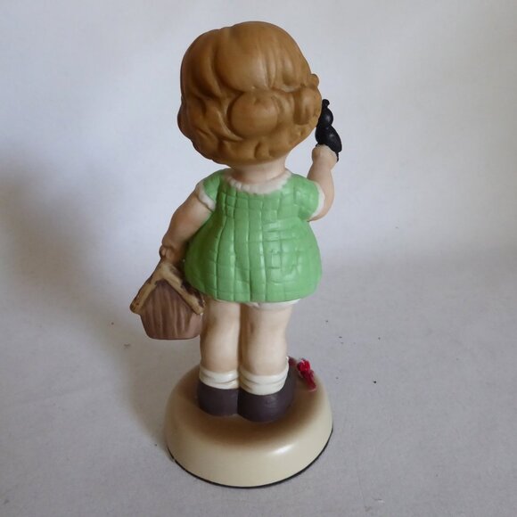 NEW THE BIRDS ALFRED HITCHCOCK CURIOSITIES UPCYCLED GOTHIC HORROR FIGURE ODDITY - Picture 8 of 16